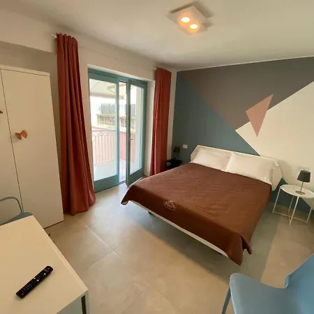 アパート Butterfly On The *